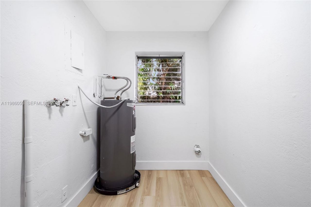 1353 NW 62nd Way , Margate, FL 33063 Photo