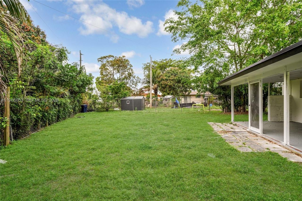 1353 NW 62nd Way , Margate, FL 33063 Photo