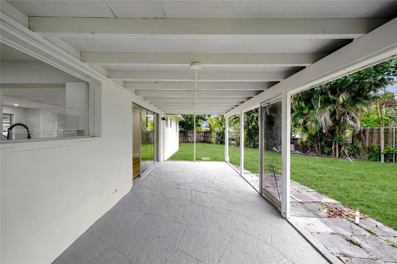 1353 NW 62nd Way , Margate, FL 33063 Photo