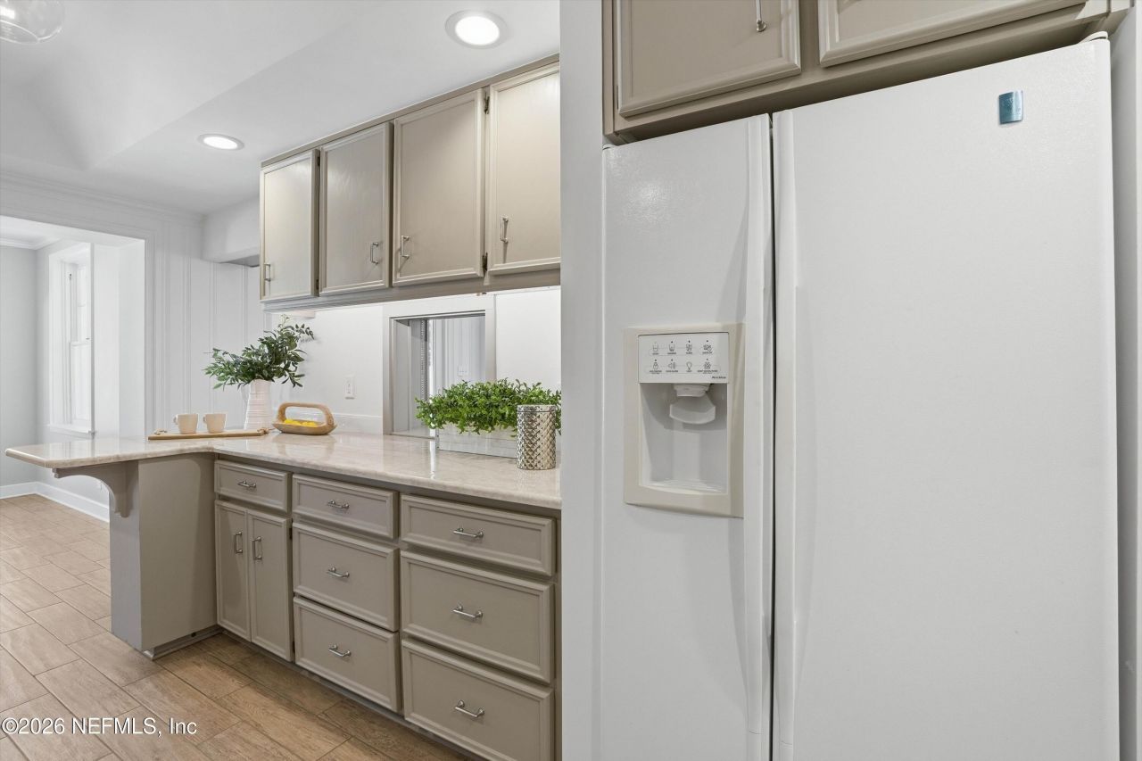 833 Sorrento Road, Jacksonville, FL 32207 Photo