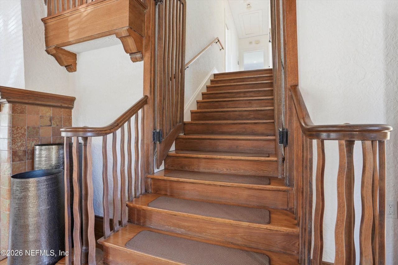 833 Sorrento Road, Jacksonville, FL 32207 Photo