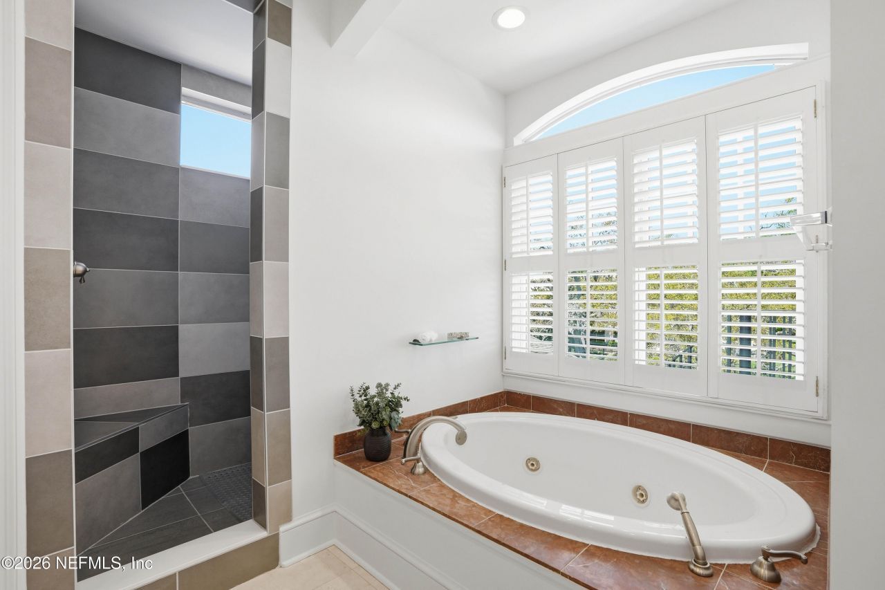 833 Sorrento Road, Jacksonville, FL 32207 Photo