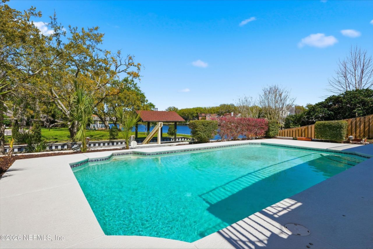 833 Sorrento Road, Jacksonville, FL 32207 Photo