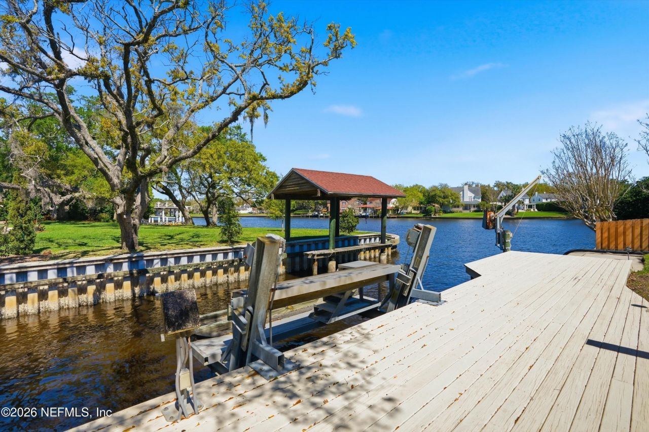 833 Sorrento Road, Jacksonville, FL 32207 Photo