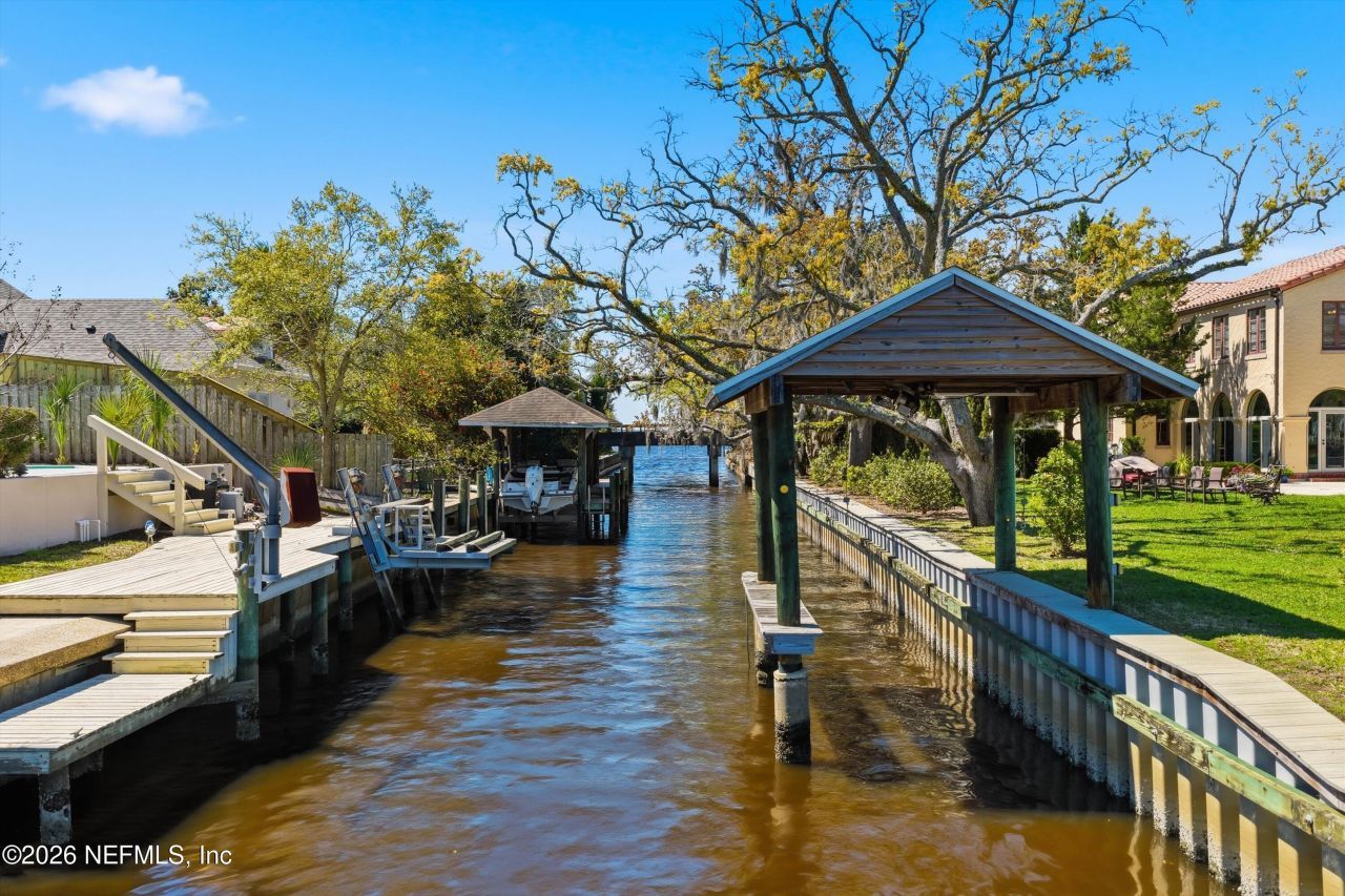 833 Sorrento Road, Jacksonville, FL 32207 Photo