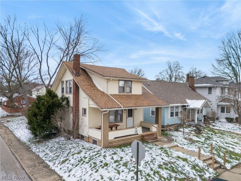 804 NE Medill Avenue NE, Massillon, OH 44646 Photo 2