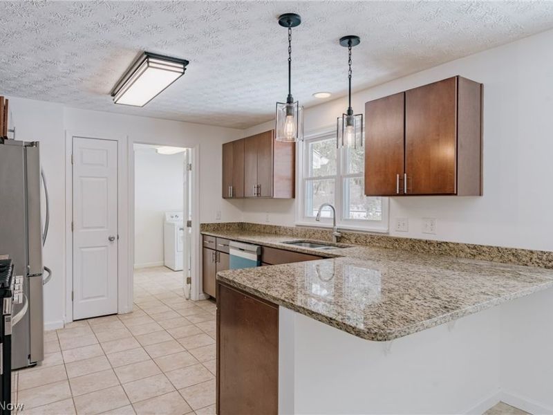 4290 Brainard Road, Orange, OH 44022 Photo 9