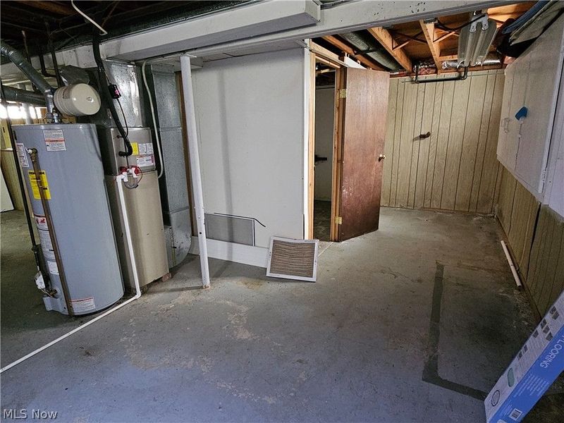 1506 Nevada Avenue , Lorain, OH 44052 Photo 17