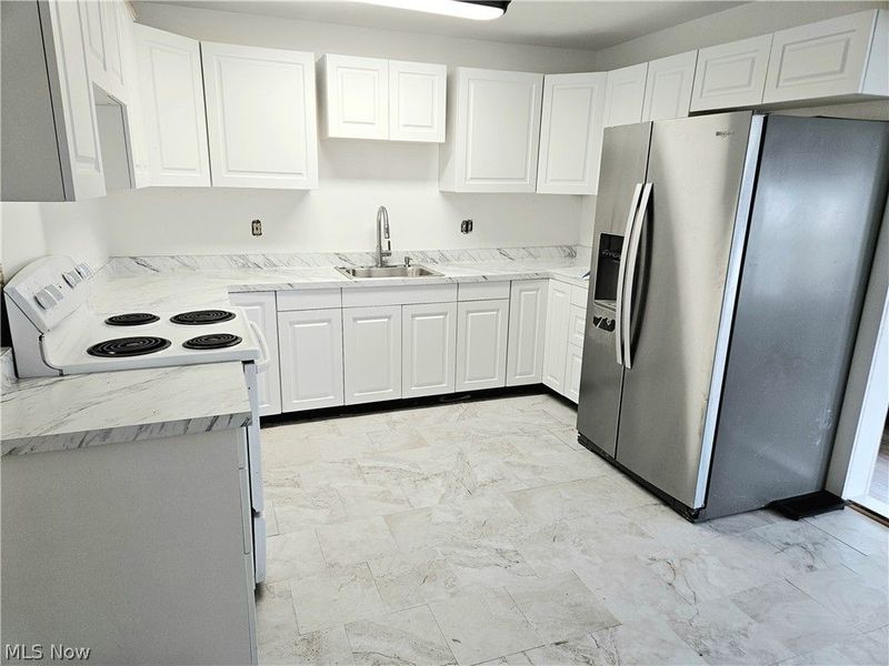 1506 Nevada Avenue , Lorain, OH 44052 Photo 8