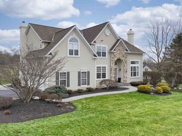 4745 NOTTINGHAM WAY, DOYLESTOWN, PA 18902