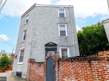 2714 SOUTH STREET, PHILADELPHIA, PA 19146