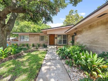 7329 Edgerton Drive, Dallas, TX 75231