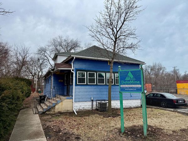 330 S Lake Street, Gary, IN 46403