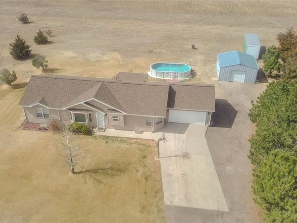 56100 E 33rd Court , Strasburg, CO 80136