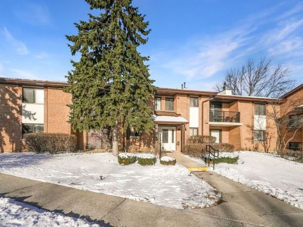 2220 Wharf Drive , Unit 1901, Woodridge, IL 60517