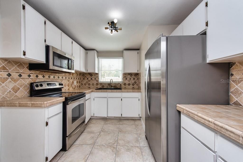 4016 W Montgomery Terrace , Tampa, FL 33616 Photo