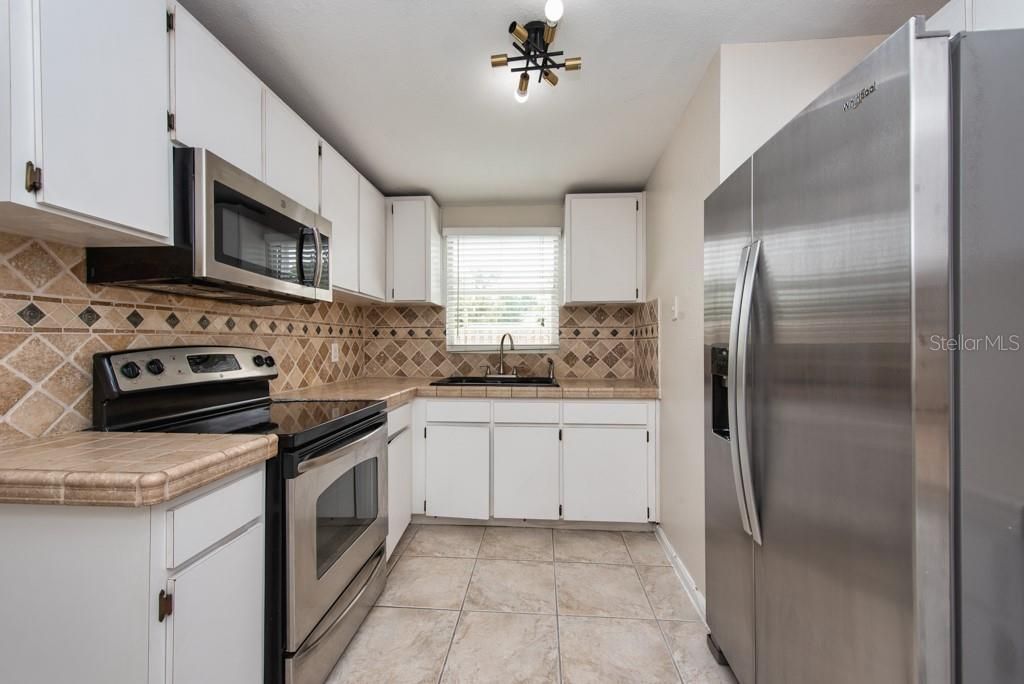 4016 W Montgomery Terrace , Tampa, FL 33616 Photo