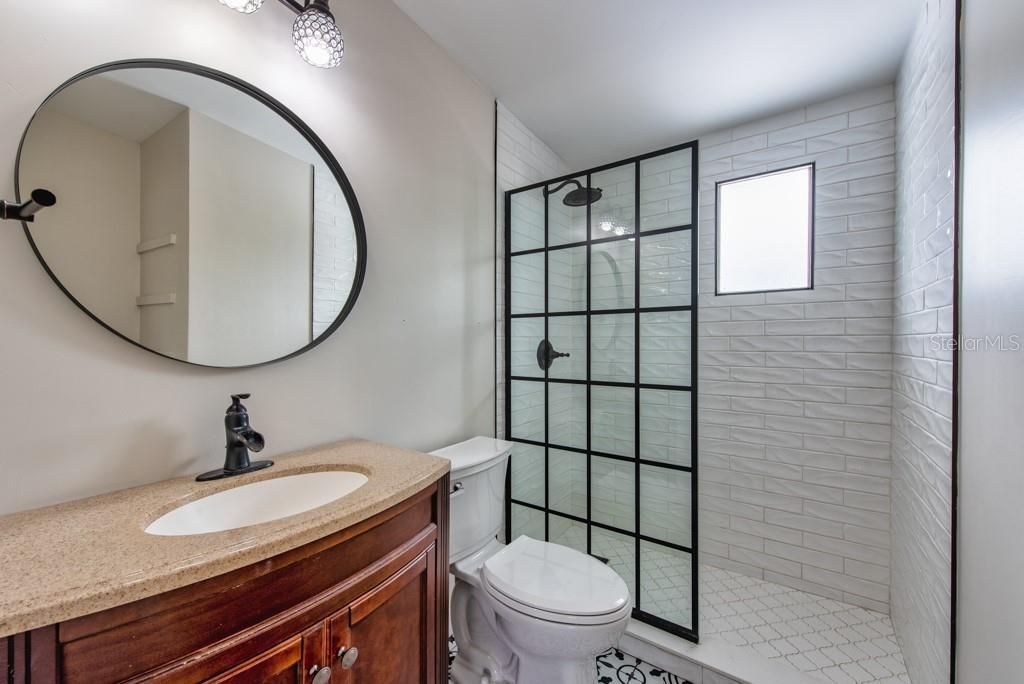 4016 W Montgomery Terrace , Tampa, FL 33616 Photo