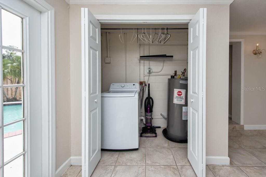 4016 W Montgomery Terrace , Tampa, FL 33616 Photo