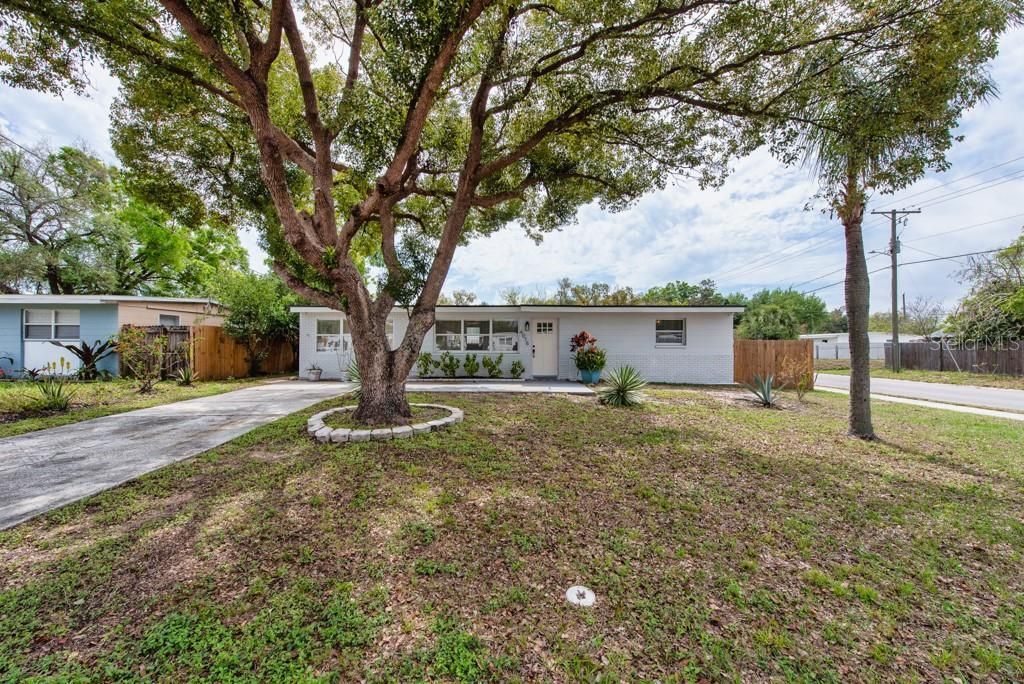 4016 W Montgomery Terrace , Tampa, FL 33616 Photo