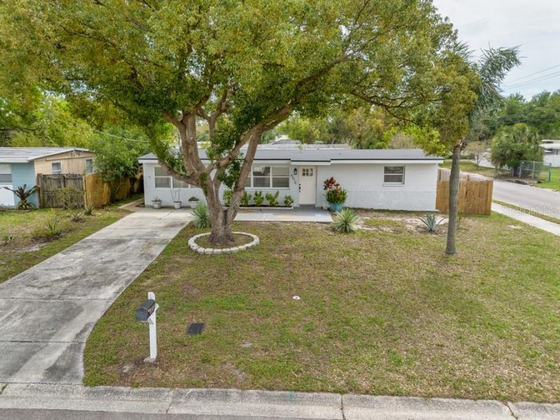 4016 W Montgomery Terrace , Tampa, FL 33616 Photo