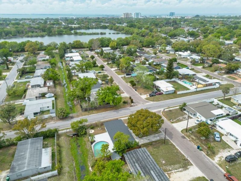 4016 W Montgomery Terrace , Tampa, FL 33616 Photo