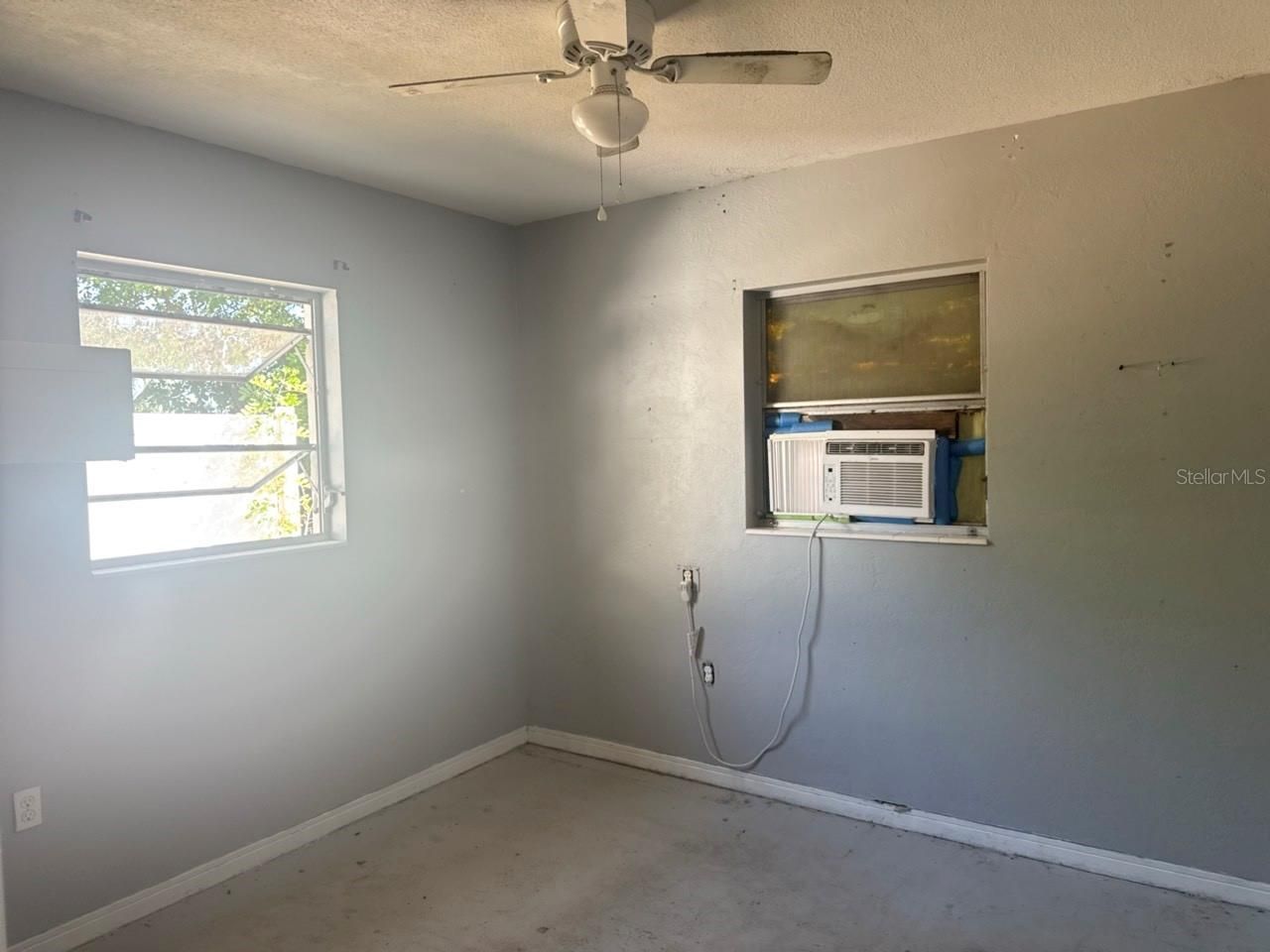 755 75th Avenue N, Saint Petersburg, FL 33702 Photo