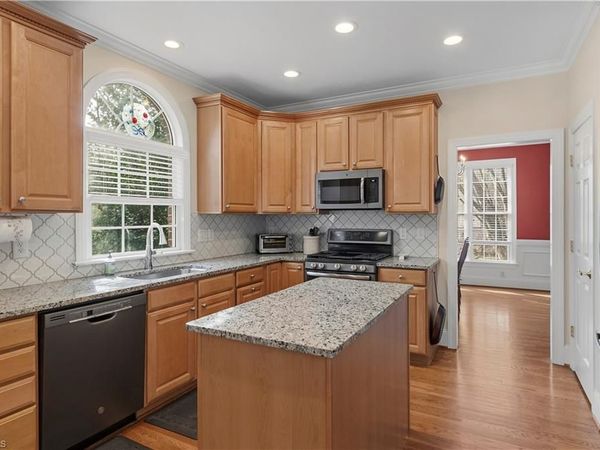 1869 Curraghmore Road, Clemmons, NC 27012