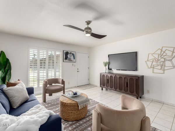8241 N CENTRAL Avenue, Unit 5, Phoenix, AZ 85020