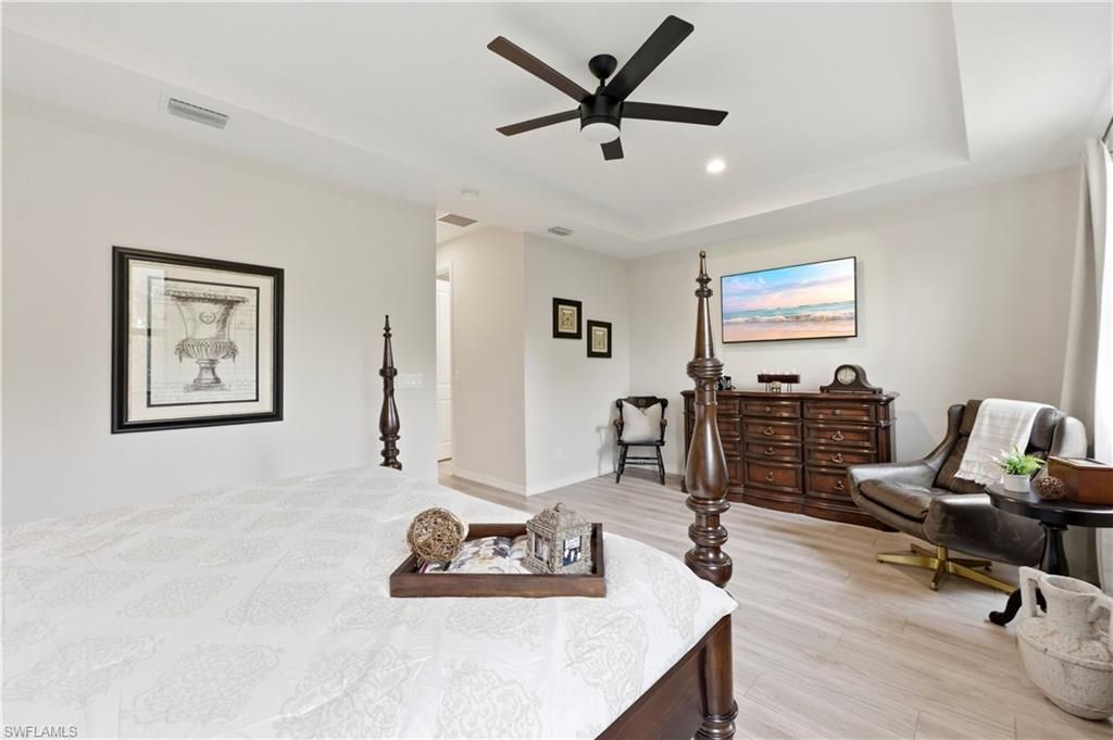 13017 Pembroke Dr, Naples, FL 34105 Photo