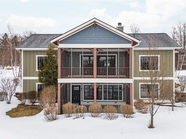 2574 Highlander Drive, Harbor Springs, MI 49740