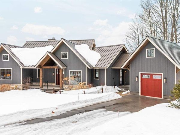 2548 Highlander Drive, Harbor Springs, MI 49740