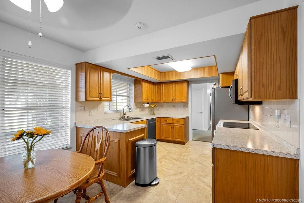 701 SW Cleveland Avenue, Stuart, FL 34994 Photo