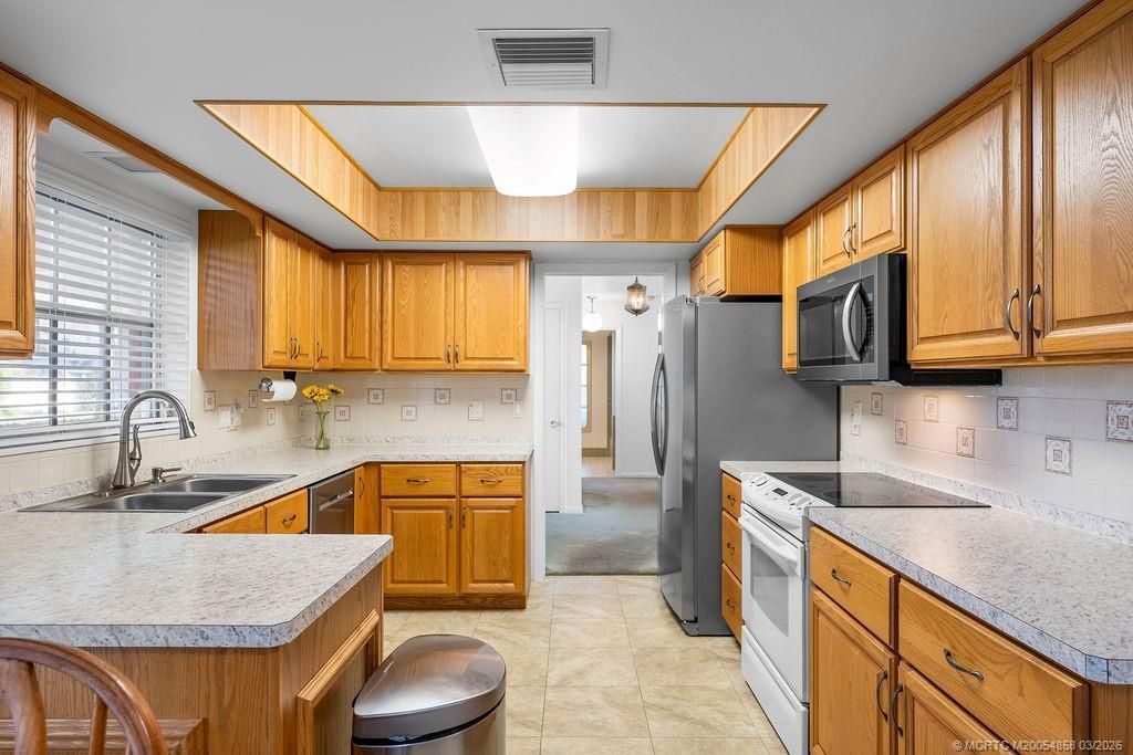 701 SW Cleveland Avenue, Stuart, FL 34994 Photo