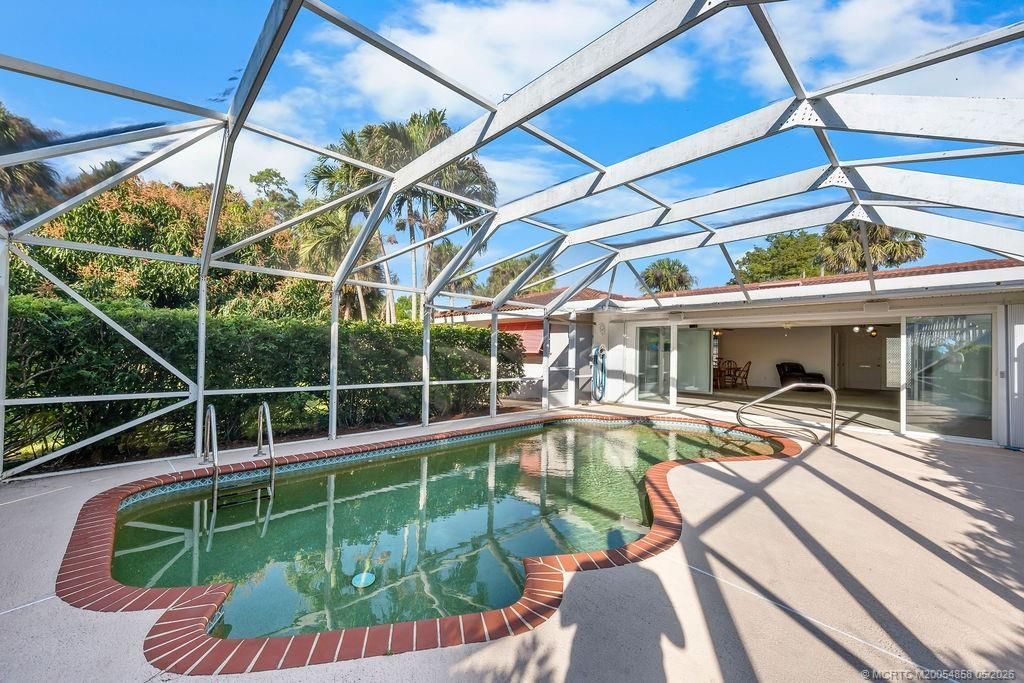 701 SW Cleveland Avenue, Stuart, FL 34994 Photo