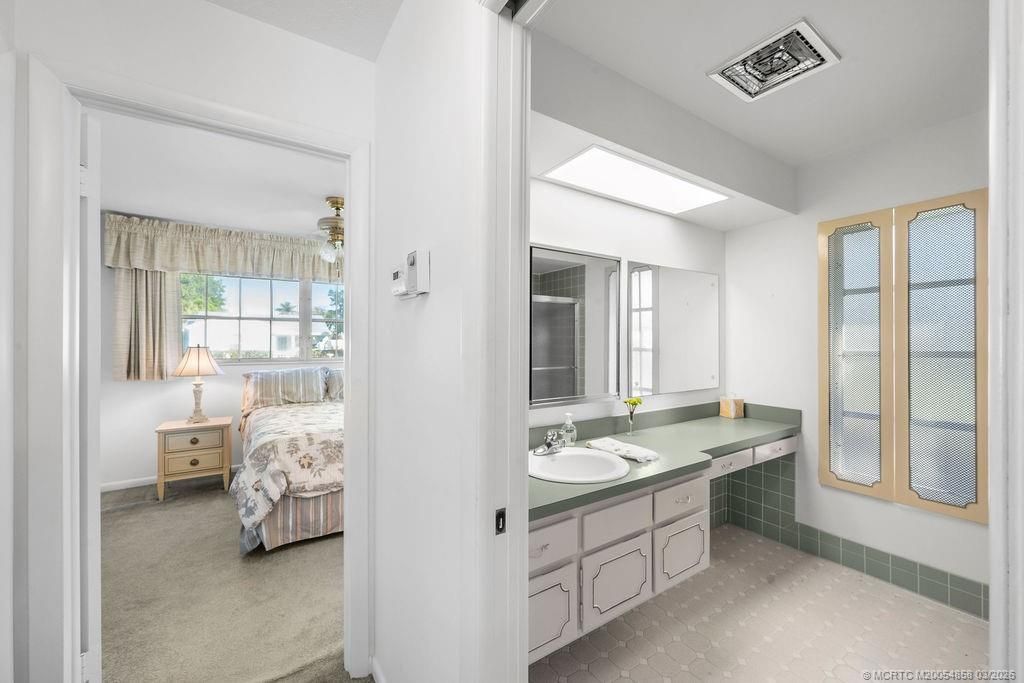 701 SW Cleveland Avenue, Stuart, FL 34994 Photo