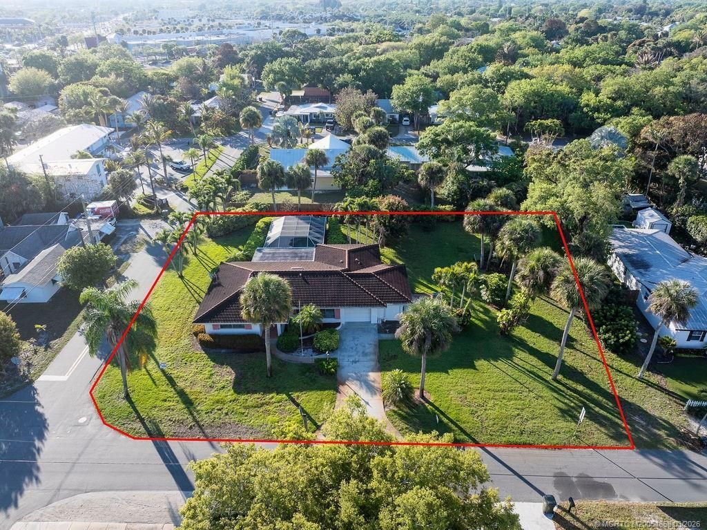 701 SW Cleveland Avenue, Stuart, FL 34994 Photo