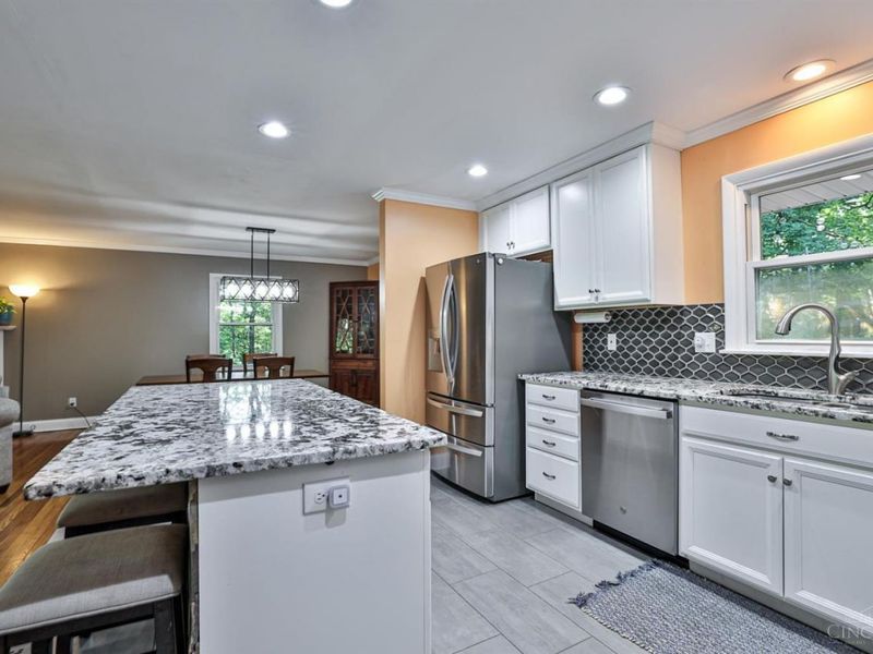 1012 Mary Lane, Cincinnati, OH 45215 Photo 12