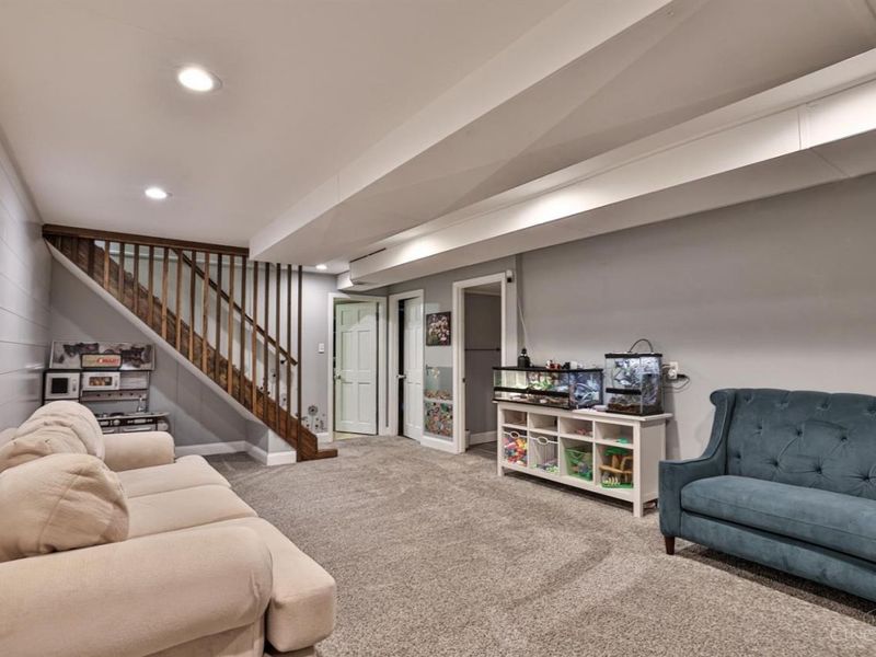 1012 Mary Lane, Cincinnati, OH 45215 Photo 23