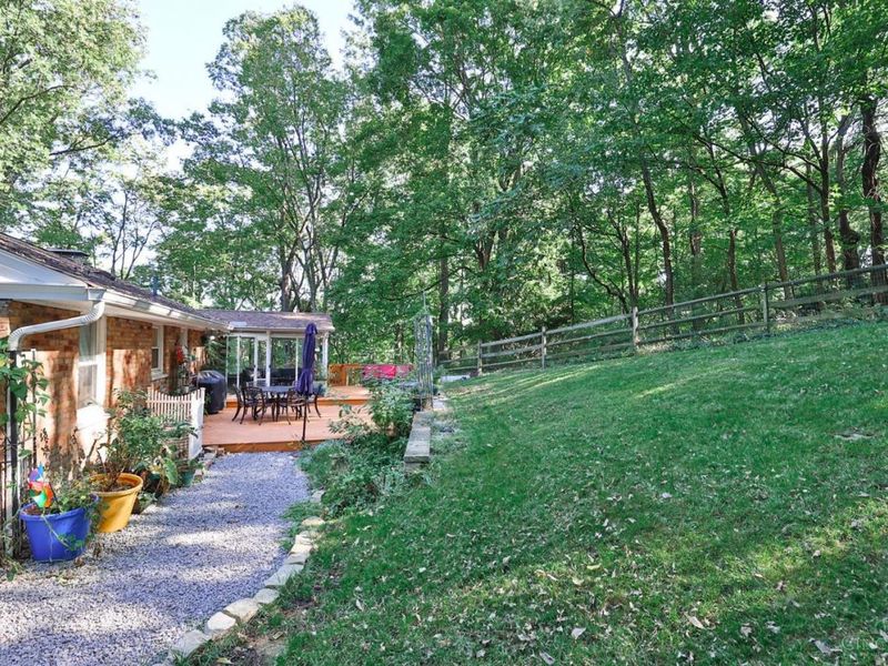 1012 Mary Lane, Cincinnati, OH 45215 Photo 35