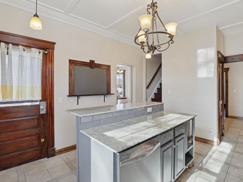 4261 W Eighth Street, Cincinnati, OH 45205 Photo 12