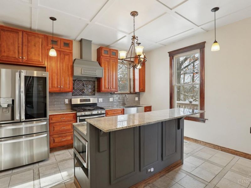 4261 W Eighth Street, Cincinnati, OH 45205 Photo 13