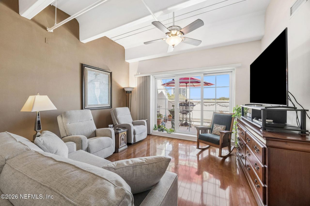 1661 Riverside Avenue, Unit 410, Jacksonville, FL 32204 Photo