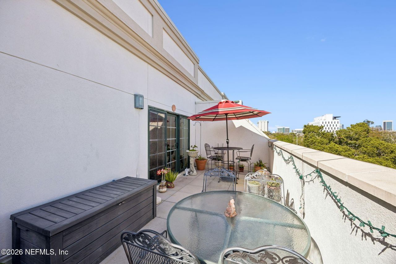 1661 Riverside Avenue, Unit 410, Jacksonville, FL 32204 Photo