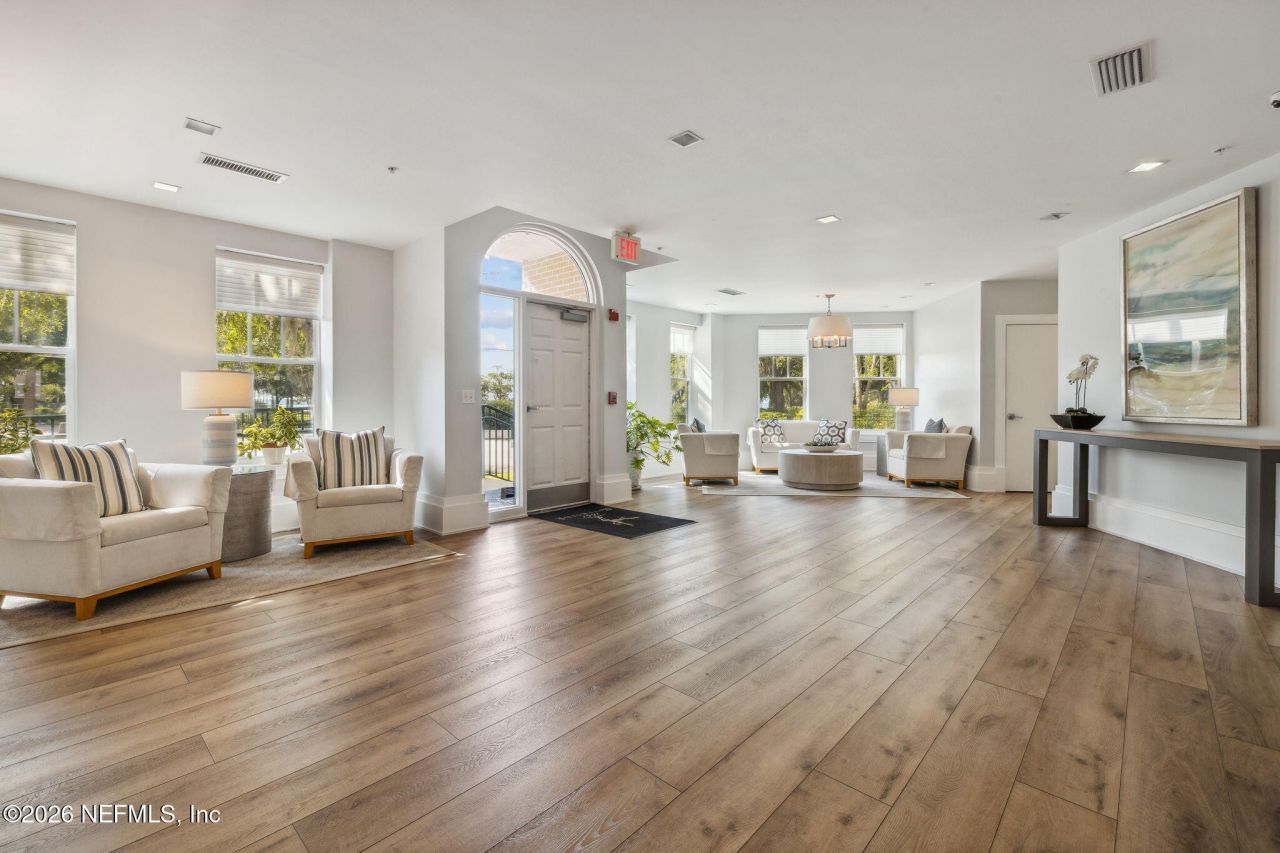 1661 Riverside Avenue, Unit 410, Jacksonville, FL 32204 Photo