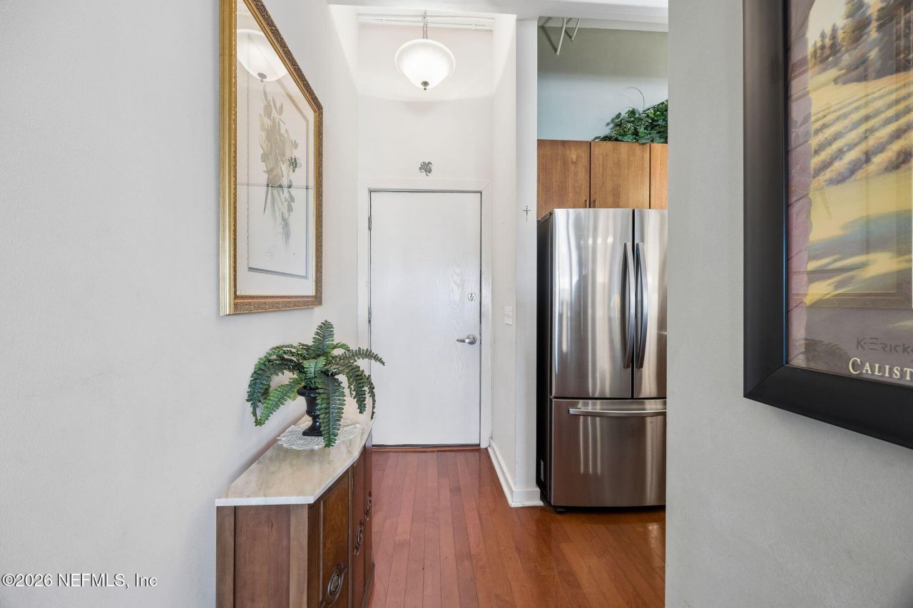 1661 Riverside Avenue, Unit 410, Jacksonville, FL 32204 Photo