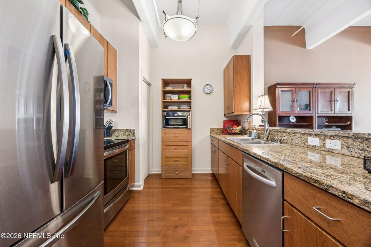 1661 Riverside Avenue, Unit 410, Jacksonville, FL 32204 Photo