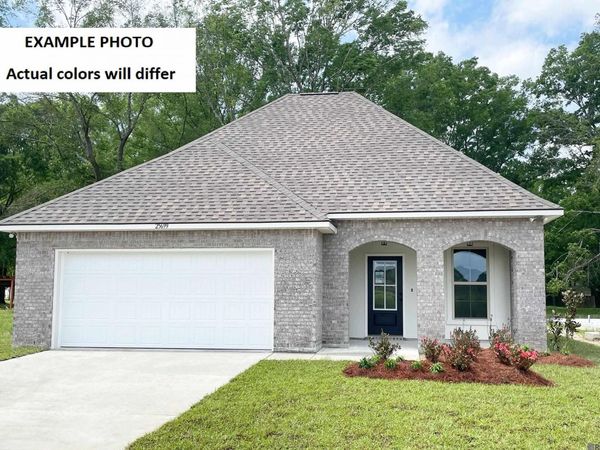 25663 Tarver Dr, Denham Springs, LA 70726