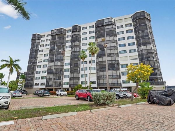4263 Bay Beach LN, Unit 815, FORT MYERS BEACH, FL 33931