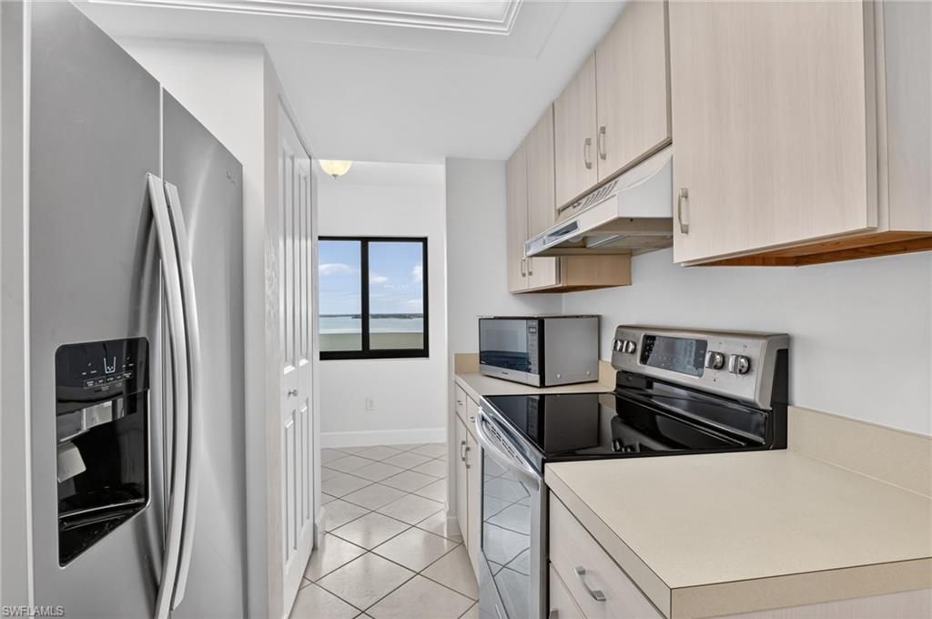 4263 Bay Beach Ln, Unit 815, Fort Myers Beach, FL 33931 Photo